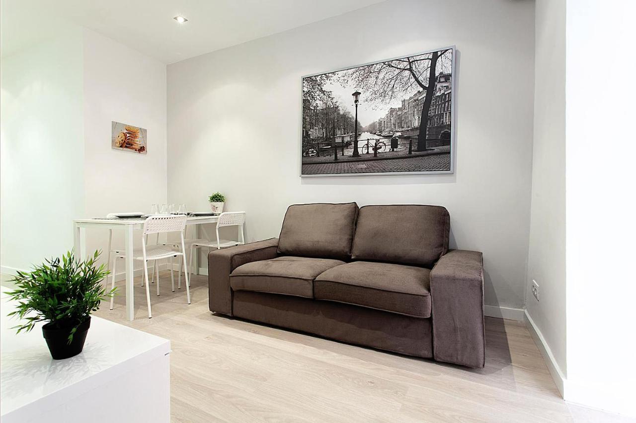 Miquel Angel - Apartments Next To Camp Nou Barcelona Exterior photo