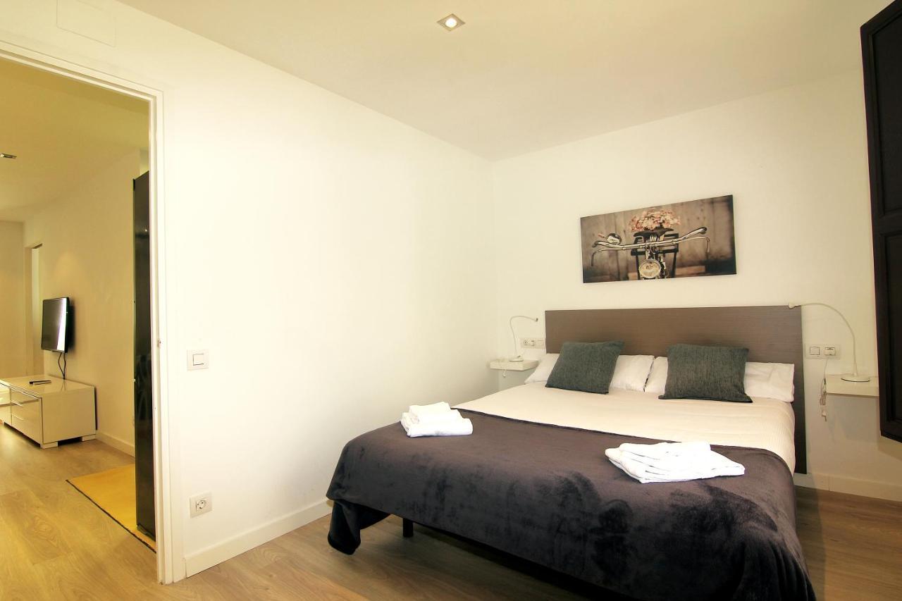Miquel Angel - Apartments Next To Camp Nou Barcelona Exterior photo